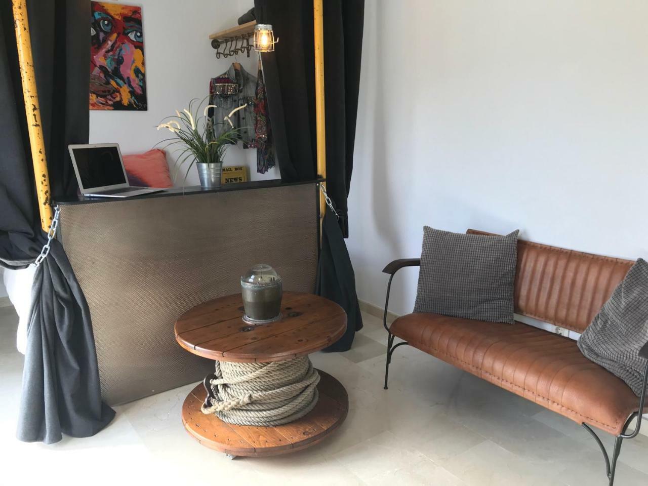 Studio "Mosaico" With Parking, Air Conditioner, Pool, Fibre Optic 600Mb Included Tarifa Esterno foto
